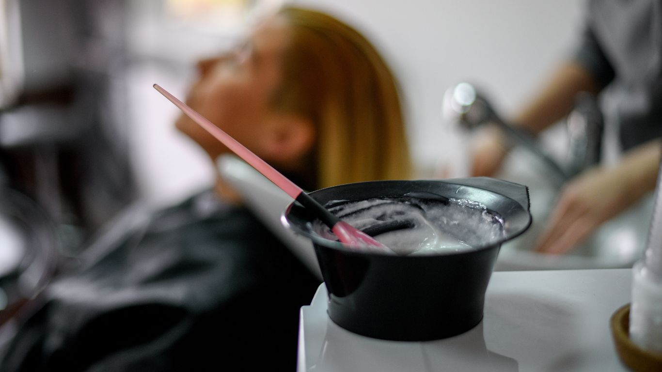 SKYN WAx bar Working Hours